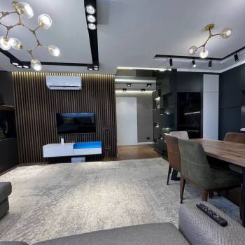 Продается Многокомнатная квартира, 120 м²