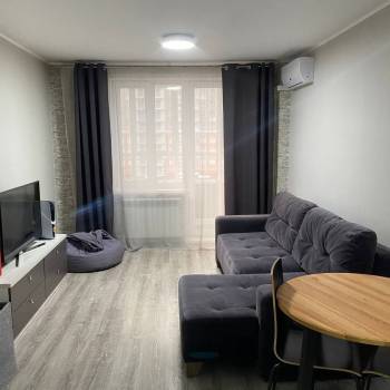 Продается 1-комнатная квартира, 32 м²