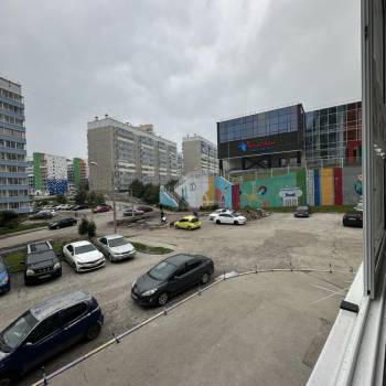 Продается 1-комнатная квартира, 35,79 м²