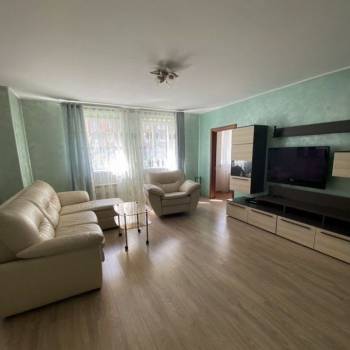 Продается Многокомнатная квартира, 133,1 м²