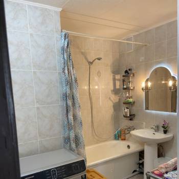 Продается 3-х комнатная квартира, 63 м²