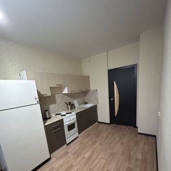 Сдается 1-комнатная квартира, 52 м²