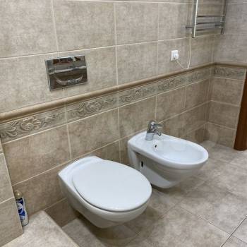 Продается 2-х комнатная квартира, 111 м²