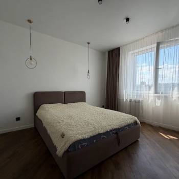 Сдается 1-комнатная квартира, 42 м²