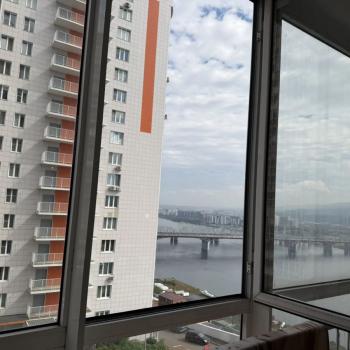 Сдается 1-комнатная квартира, 42 м²