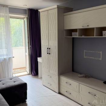 Сдается 1-комнатная квартира, 35 м²