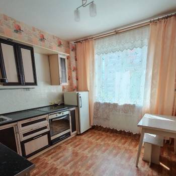 Сдается 1-комнатная квартира, 40,6 м²