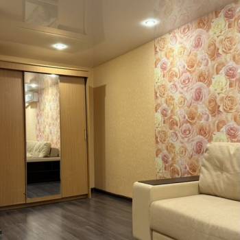 Сдается 1-комнатная квартира, 42 м²