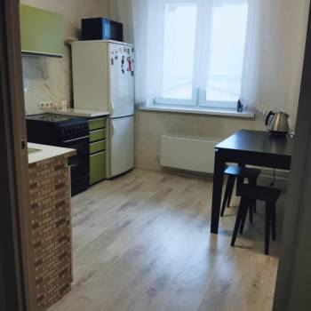 Сдается 1-комнатная квартира, 42 м²