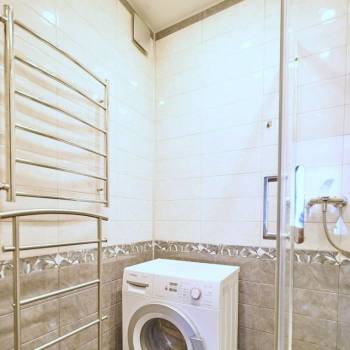 Сдается 1-комнатная квартира, 52,4 м²