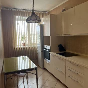Сдается 1-комнатная квартира, 38,3 м²