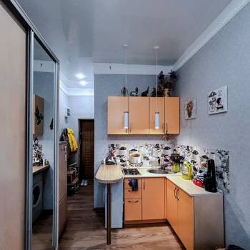 Продается 1-комнатная квартира, 15,3 м²