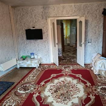 Продается 1-комнатная квартира, 38 м²