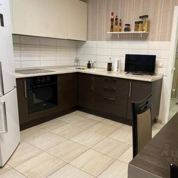 Продается 2-х комнатная квартира, 65 м²