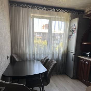 Сдается 2-х комнатная квартира, 78 м²