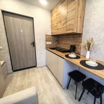 Продается 1-комнатная квартира, 10 м²