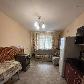 Сдается 1-комнатная квартира, 45 м²