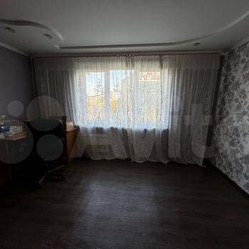 Продается Многокомнатная квартира, 91,6 м²