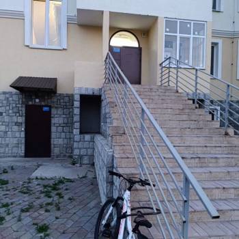 Продается Многокомнатная квартира, 100,8 м²