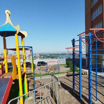 Продается 1-комнатная квартира, 43 м²