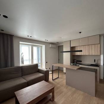 Продается 2-х комнатная квартира, 52 м²