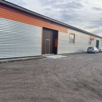 Сдается Нежилое помещение, 200 м²