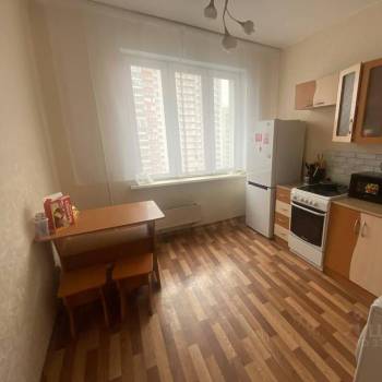 Сдается 1-комнатная квартира, 36 м²