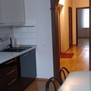 Сдается 1-комнатная квартира, 44 м²