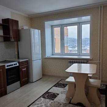 Сдается 1-комнатная квартира, 39 м²