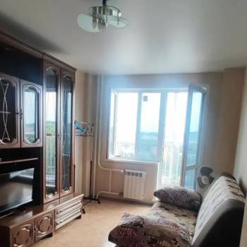 Сдается 1-комнатная квартира, 36 м²
