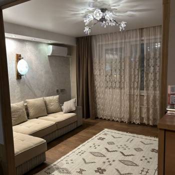Сдается 1-комнатная квартира, 41 м²