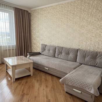 Сдается 2-х комнатная квартира, 60 м²