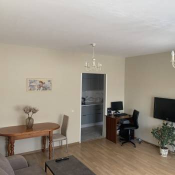 Сдается 2-х комнатная квартира, 55 м²