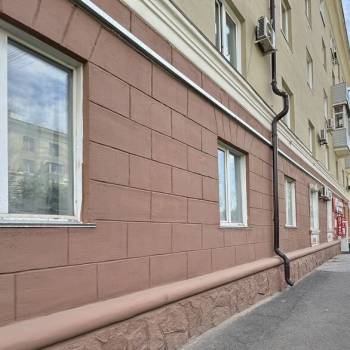 Продается Многокомнатная квартира, 90 м²