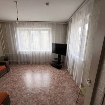 Сдается 2-х комнатная квартира, 56 м²