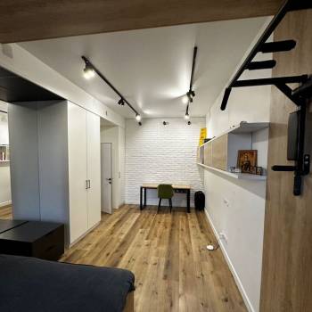 Продается Многокомнатная квартира, 127 м²