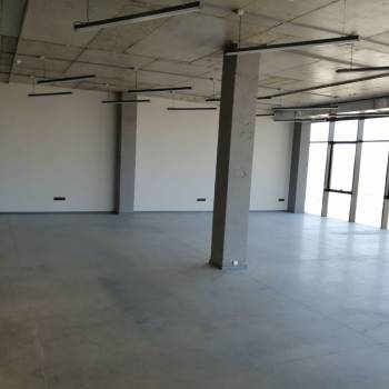 Сдается Нежилое помещение, 100 м²