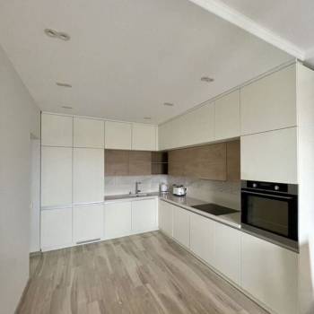 Сдается Многокомнатная квартира, 90 м²