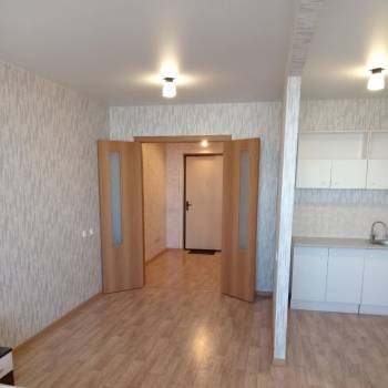 Продается 1-комнатная квартира, 37 м²