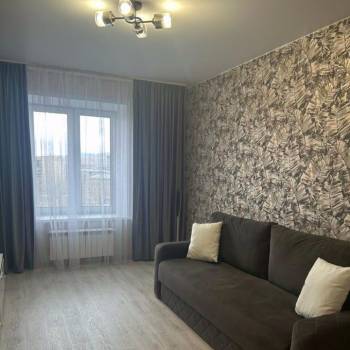 Сдается 1-комнатная квартира, 40 м²