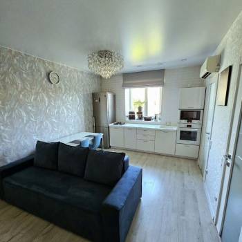Продается 3-х комнатная квартира, 57,7 м²