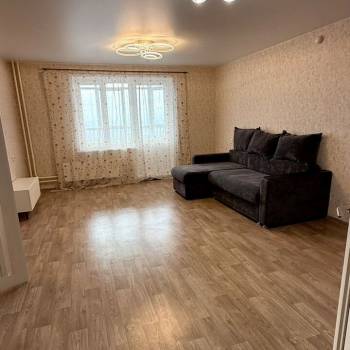 Сдается Многокомнатная квартира, 83 м²