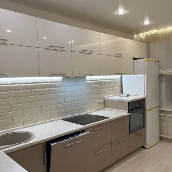 Сдается 2-х комнатная квартира, 61,6 м²