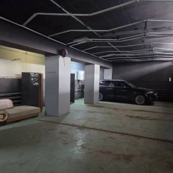 Сдается Нежилое помещение, 180 м²