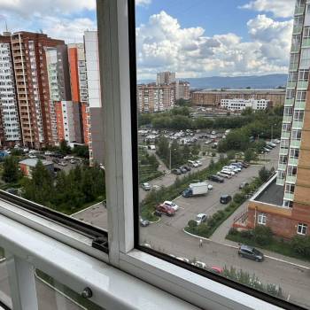 Сдается 1-комнатная квартира, 42 м²