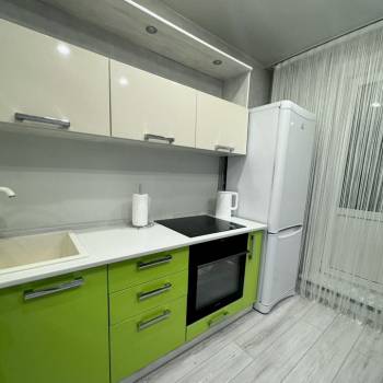 Сдается 1-комнатная квартира, 38 м²