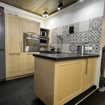 Сдается 1-комнатная квартира, 42 м²