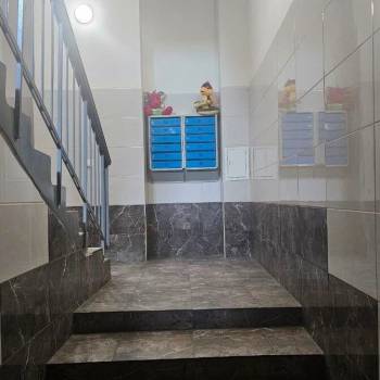 Продается 1-комнатная квартира, 67,3 м²