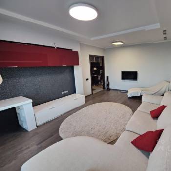 Сдается 2-х комнатная квартира, 88 м²