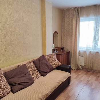 Продается 1-комнатная квартира, 42,4 м²